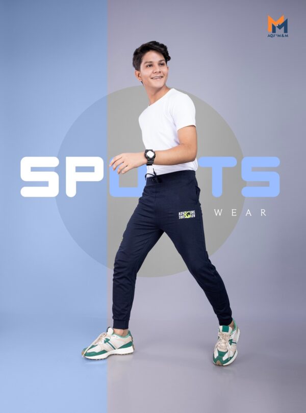 Blue solid regular-fit joggers has an elasticated waistband with drawstring closur 2 pockets and cuffed hems